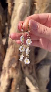 Pearl Flower Earrings – Elegant, Classy & Timeless Jewelry